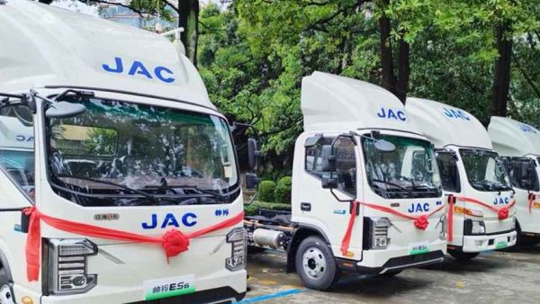 补贴再加码，换购正当时！江淮1卡超级会员日定档，8月不见不散