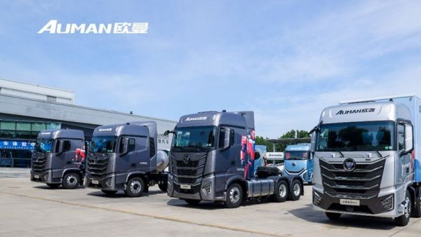 欧曼星辉菁英荣耀加冕盛典在京举行,赋能重卡用户运营价值新力量