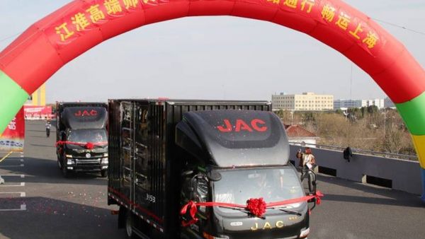 【有卡有料】交车捷报频传，江淮1卡品牌势能持续燃动