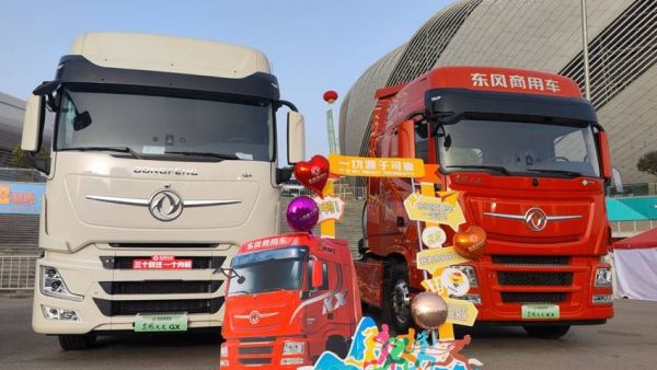 2025十堰马拉松圆满收官,看东风商用车跑出耐力与速度