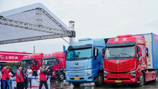 5000公里跨山海！乘龙卡车以硬核实力开启极致价值体验征程