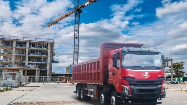 长续航+快补能，乘龙H7纯电自卸重塑工程运营效率新格局