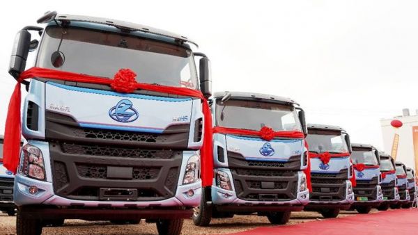 战略合作再升级！东风柳汽向山西大客户交付60台新能源重卡