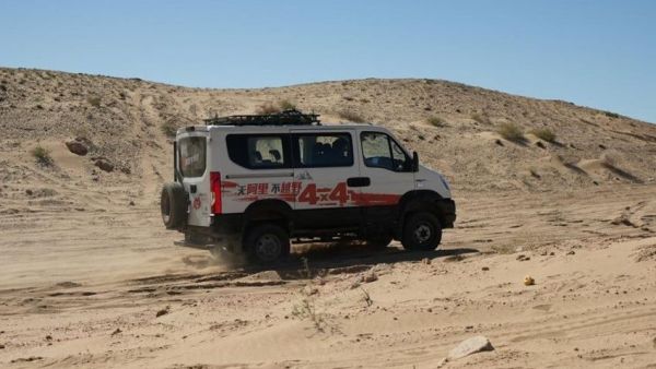 自由不设限!欧霸·雷霆、欧霸·山海越野四驱平台解锁越野新境界!