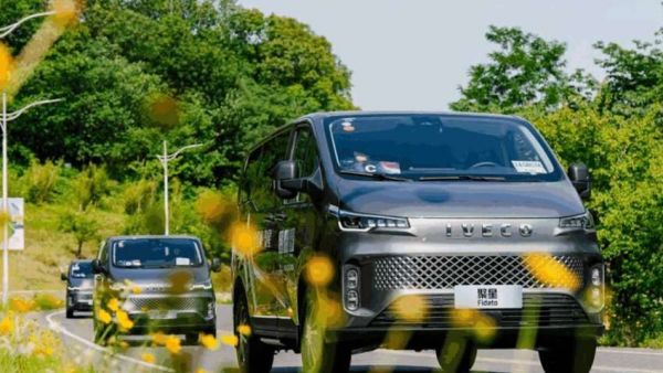 搜狐钜轮奖出炉！依维柯聚星荣膺“年度卓越智能轻客”奖！