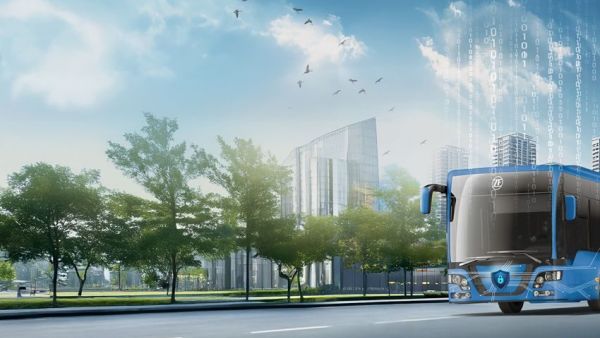 采埃孚亮相2025世界客车博览会:智行方案驱动,增速跑赢市场