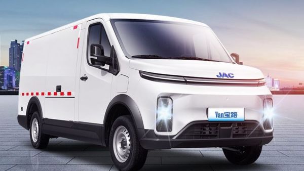 【有卡有料】江淮1卡重磅亮相2025商用车产业大会