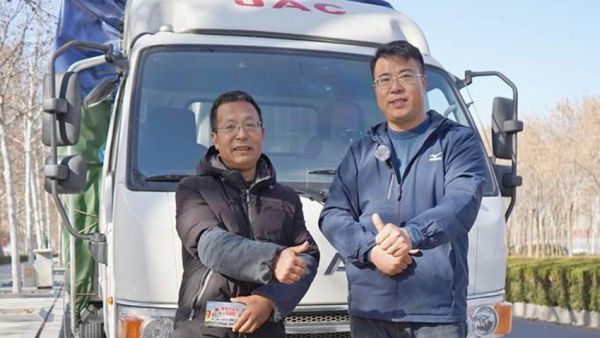 【1号伙伴】风雪再大,山路再陡,总有善意暖人心