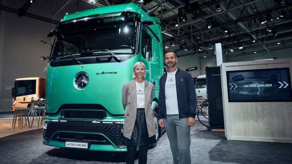 IAA 2026：戴姆勒卡车庆祝卡车诞生130周年，持续推动交通运输业向前发展