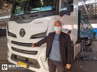 好车就是不一样，提了德龙X6000，王师傅说他的卡车生活发生了很多改变