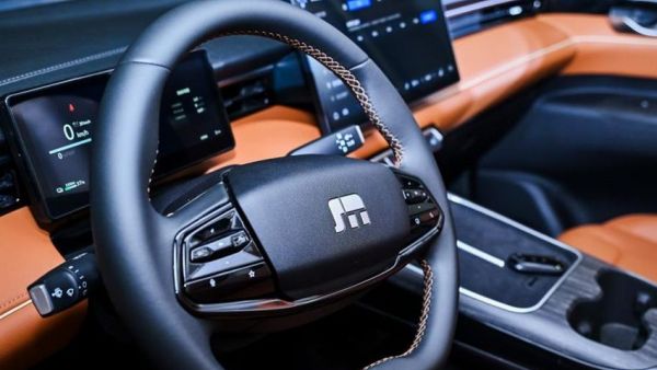 北京车展还没开幕，向上V6已经把商用车的“乘用化”答案写好了