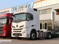 速比低至2.533，性能舒适性不输进口卡车，陕汽德龙X6000快递版配置真强悍