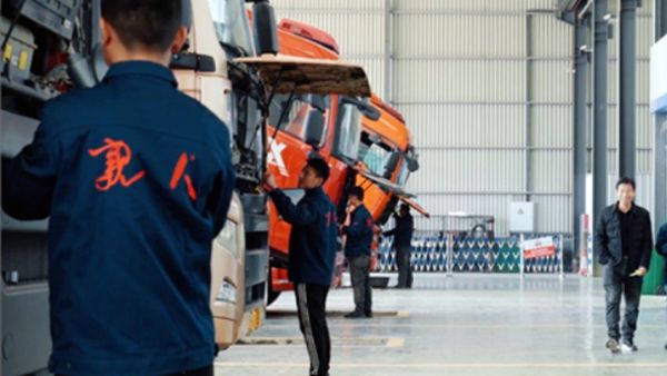 月满中秋，心系归途|中国重汽致敬每一位在路上的卡友