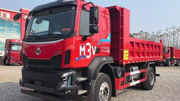 三大极限优势，乘龙M3 4X2极限自卸车尽显创富实力