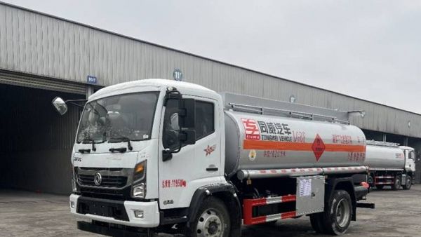 高端品质，可靠安全——东风新一代罐式危化车惊爆登场