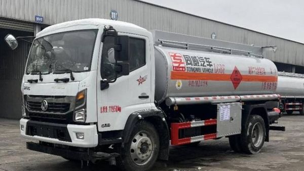 东风新一代罐式危化车——让危化运输更安心的实力派