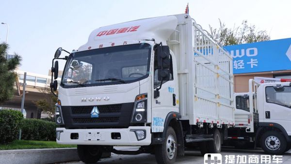 大电量高承载，满足宽体车需求，重汽悍将黄绿牌纯电轻卡实拍