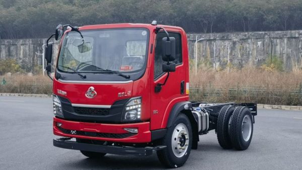 动力硬核通过性棒，乘龙L2自卸车助您全场景制胜