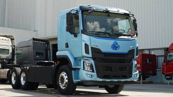 每年多赚3.6万!乘龙H5超轻版纯电牵引车多拉多赚创富快