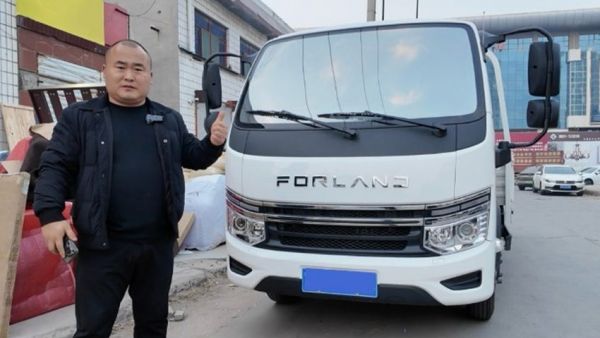 时代领航S1-Q23A气刹小卡破解家具配送难题，助梁老板“顺畅赚钱”