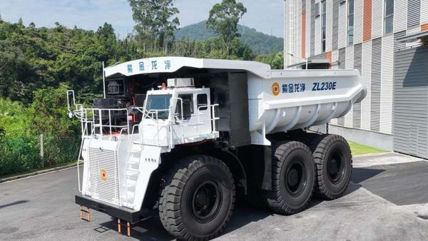 微宏动力MT系列电池配套ZL230E快充型电动矿用卡车