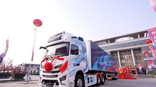 第40000列交付树行业新标 中集·陕汽一体化融合发展迈入新时代