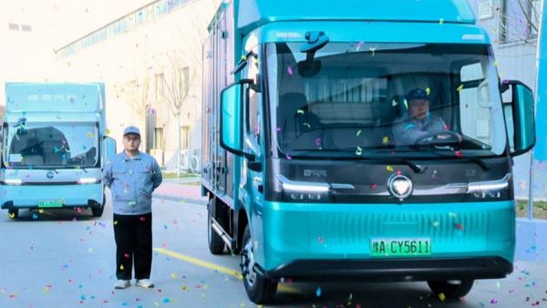 星启新程 智创未来 —— 福田启明星全矩阵商丘下线 引领绿色物流变革