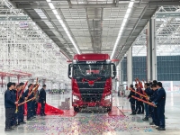 整车批量下线 ,三一智联重卡产业园正式投产