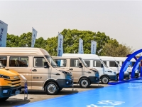 10.99万元起！依维柯全新得意正式上市！