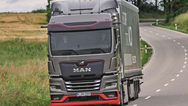 曼恩eTGX于全球首次重型电动卡车对比测试中一举夺魁