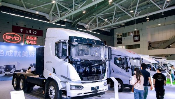 比亚迪亮相深圳国际商用车生态博览会
