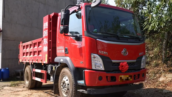 鲜乘老友记 | 好路快跑，烂路稳过！乘龙L3为何成为肖师傅的“全能选手”？