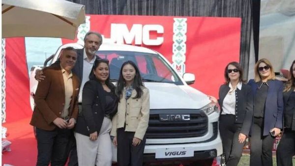 江铃宝典闪亮登陆突尼斯