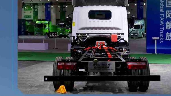 虎6G｜165度“充”锋，18分钟“电”定高效路！