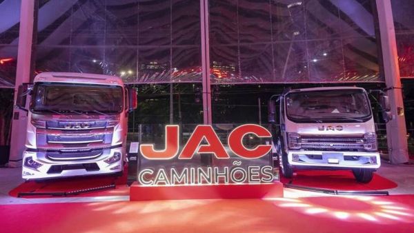 深耕南美，再启新程！江汽集团轻重卡产品正式登陆巴西市场