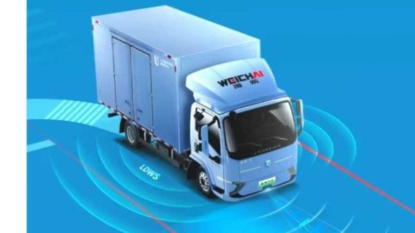 一图读懂潍柴蓝擎AEBS：智能防碰撞，守护行车安全