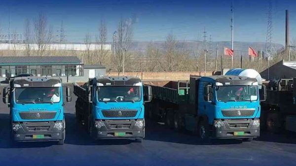 看100多台豪沃新能源重卡如何铺就生财之道！
