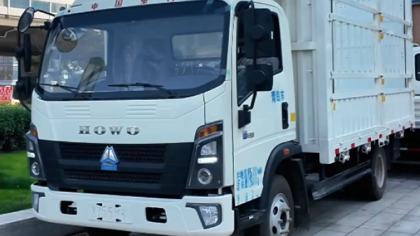 黄绿牌能拉12吨，中国重汽悍将大电量轻卡实拍带你看！