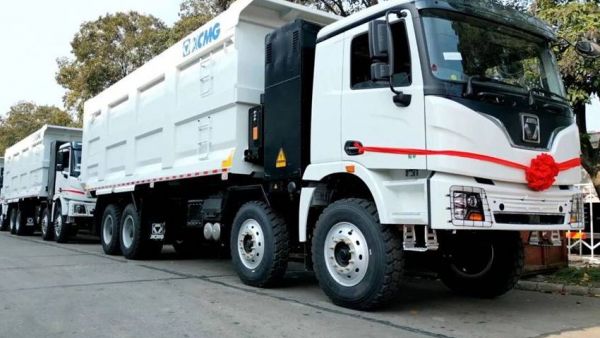 开门红 | 百台徐工纯电动自卸车破浪出海！