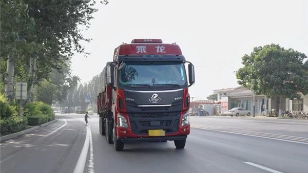 鲜乘老友记 | 降本增效,看实绩!周师傅的乘龙H5 LNG:一趟多赚三千多