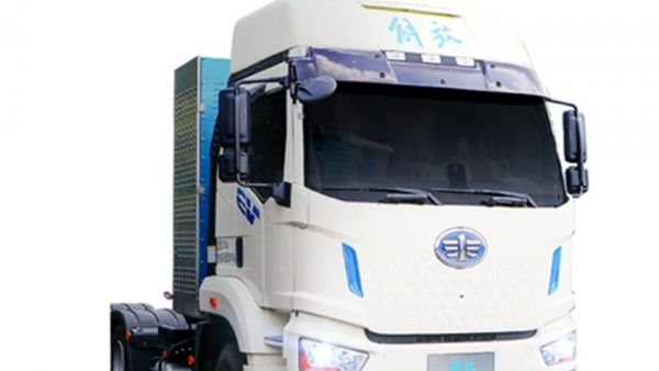 J6L标载充电式牵引车，陪你从容过冬！