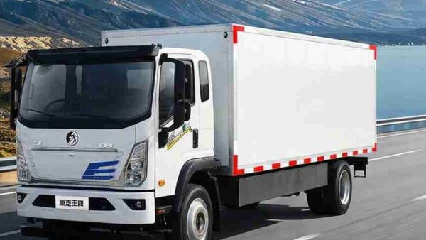 6.8米超大箱，多拉快跑省到底，重汽王牌 蓉E-truk 电动轻卡