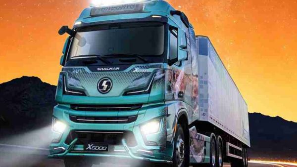 【明星产品】德龙X6000超凡旗舰燃气牵引车 超凡价值 旗领山河！