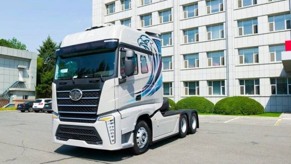 告别“苦差事”：J7创领版重新定义公路生活