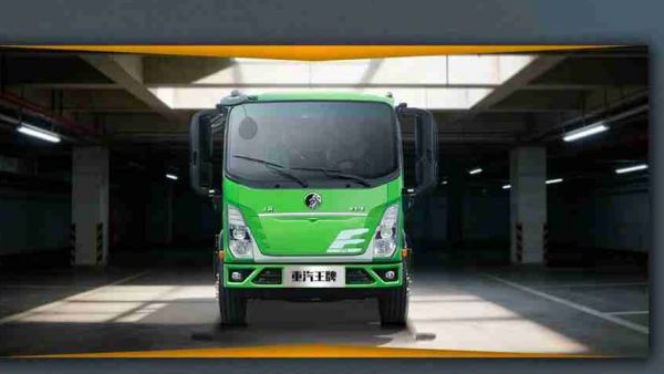狭路相逢，灵活制胜，重汽王牌 蓉E-Truk 地库王！