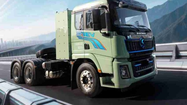 【明星产品】陕汽新能源X5000E 轻量化版牵引车 大功率 大空间 大电量!