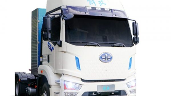 J6L标载充电式牵引车：精算每一度电，掌控每一程路