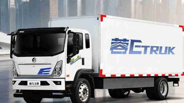 大空间，零焦虑，定义城配新标准，重汽王牌 蓉E-truk 电动轻卡