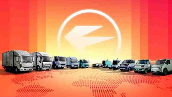 强势开局 | 时代汽车&诸暨环卫20辆瑞沃自卸车成功交付启新程