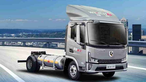 硬核蓝擎X7-LNG - 长途运输省字当头，赢遍全程！